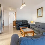 Adella ヴィラ ティアス