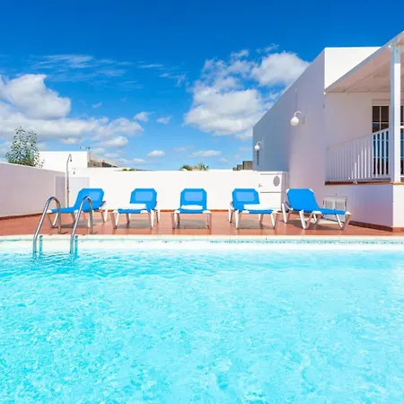 Adella Villa