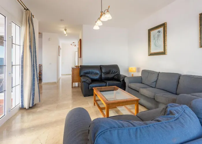 Adella 别墅 蒂亚斯